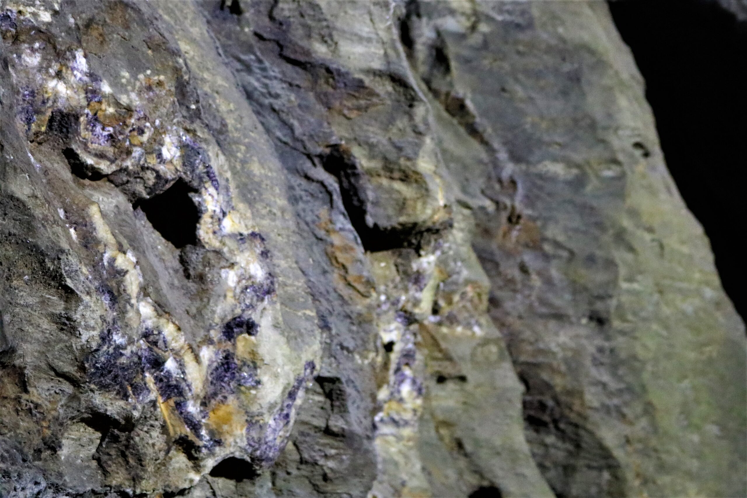 Blue John Cavern