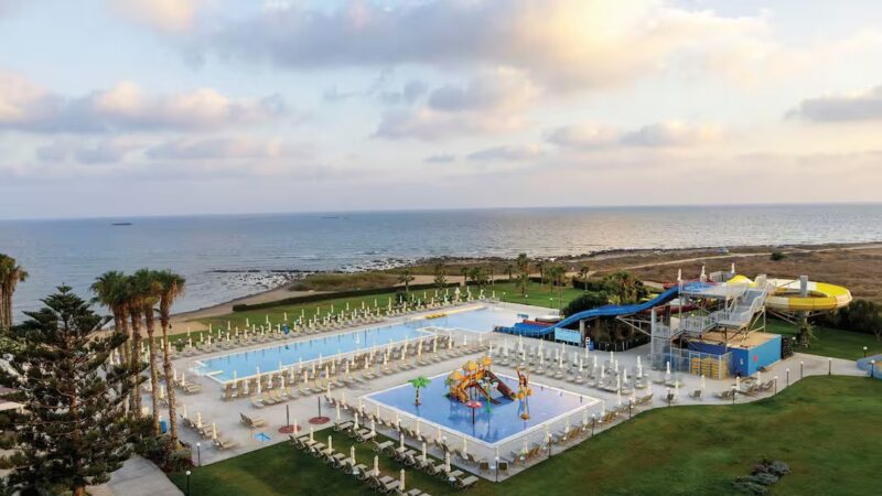 Louis Phaethon Beach